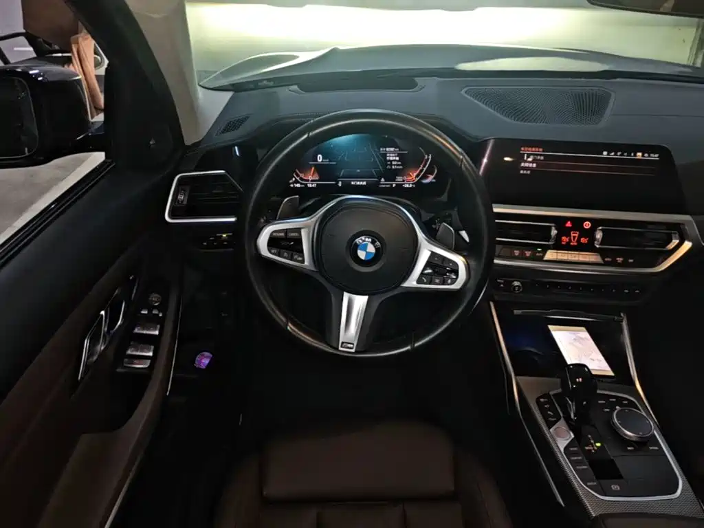 BMW 3 Series — миниатюра 17