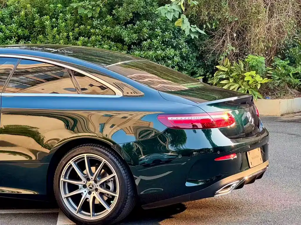Mercedes-Benz E-Class (Import) — миниатюра 7