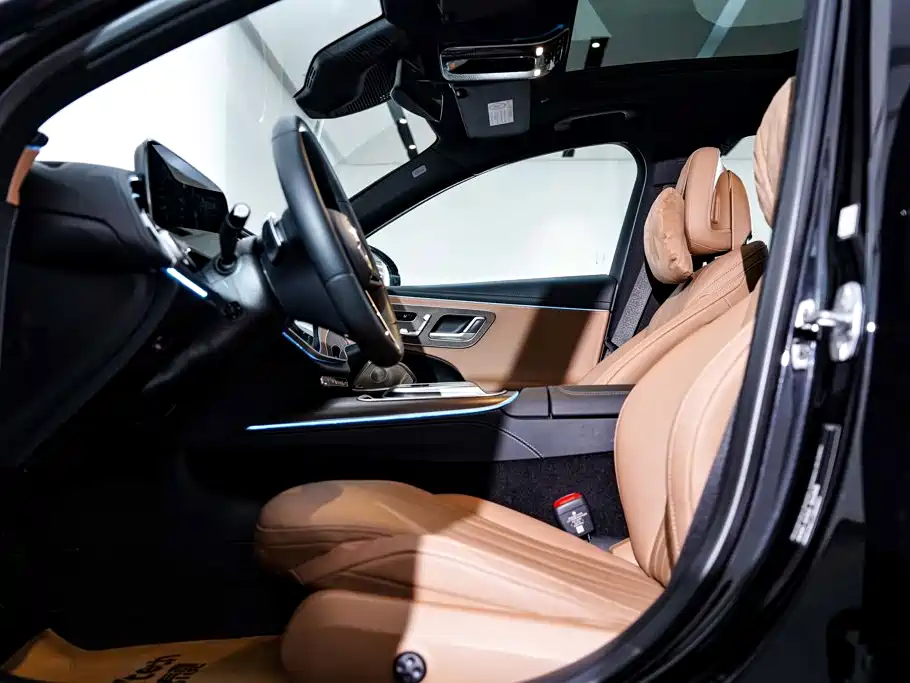 Mercedes-Benz E-Class — миниатюра 24
