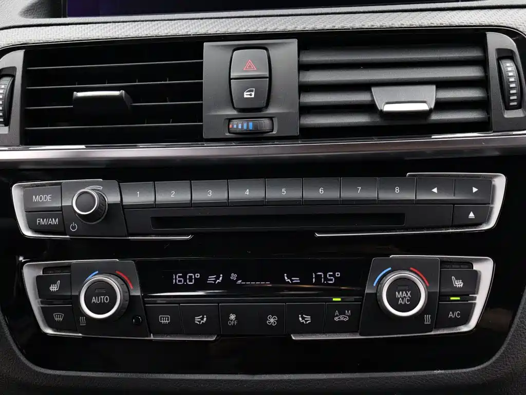 BMW M2 — миниатюра 16