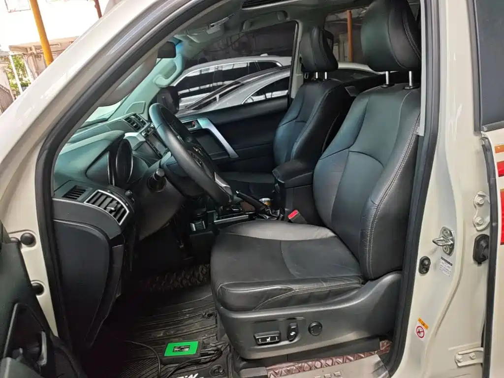 Toyota Prado — миниатюра 15