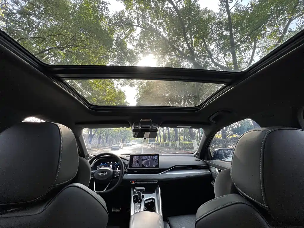 GEELY AUTOMOBILE XINGRUI