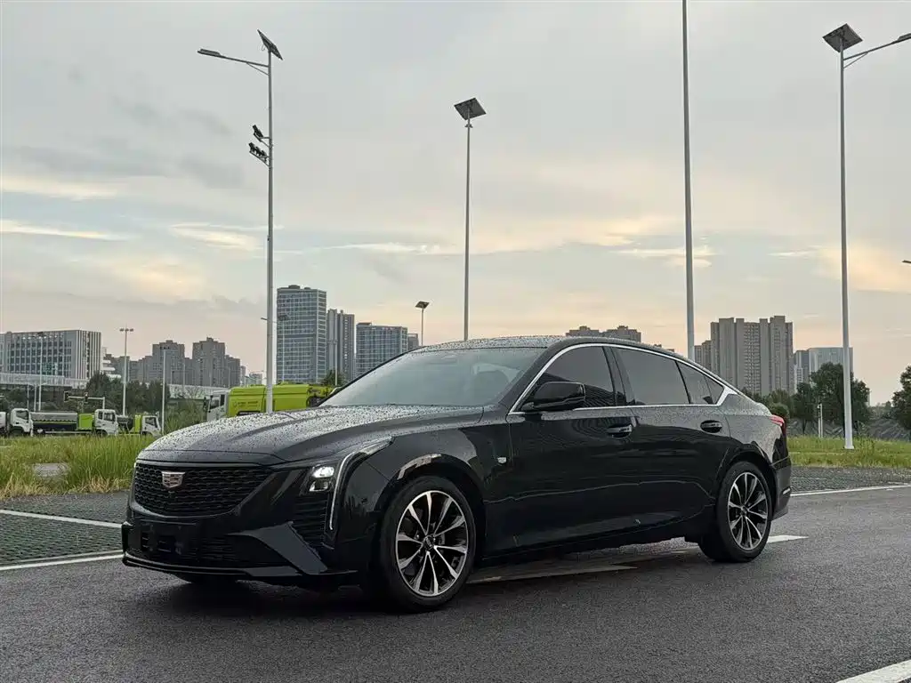 Cadillac CT5 2025