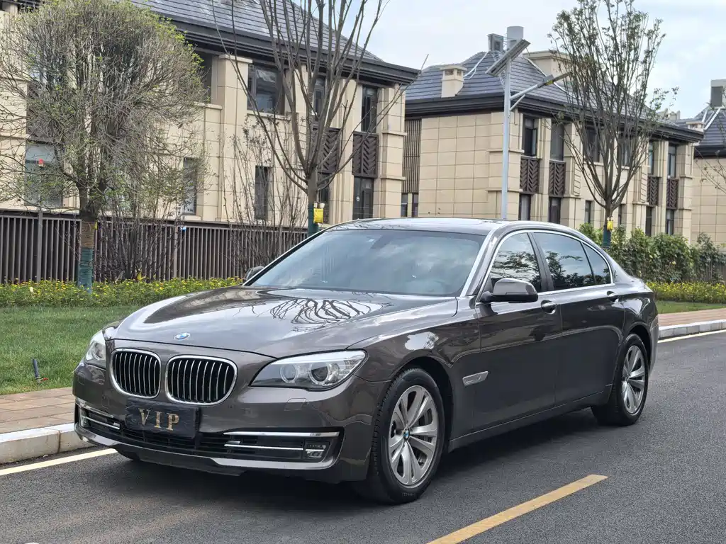 BMW 7 Series 2013