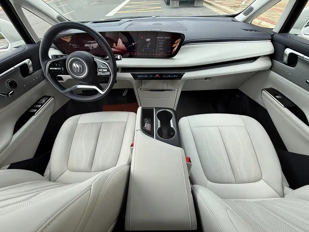 Buick GL8 — миниатюра 7