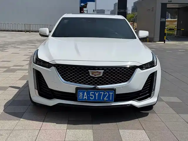 CADILLAC CT5
