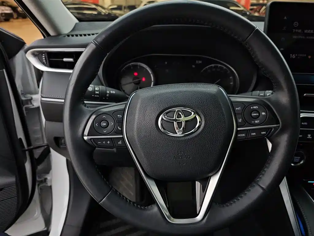 TOYOTA LING FANG HARRIER