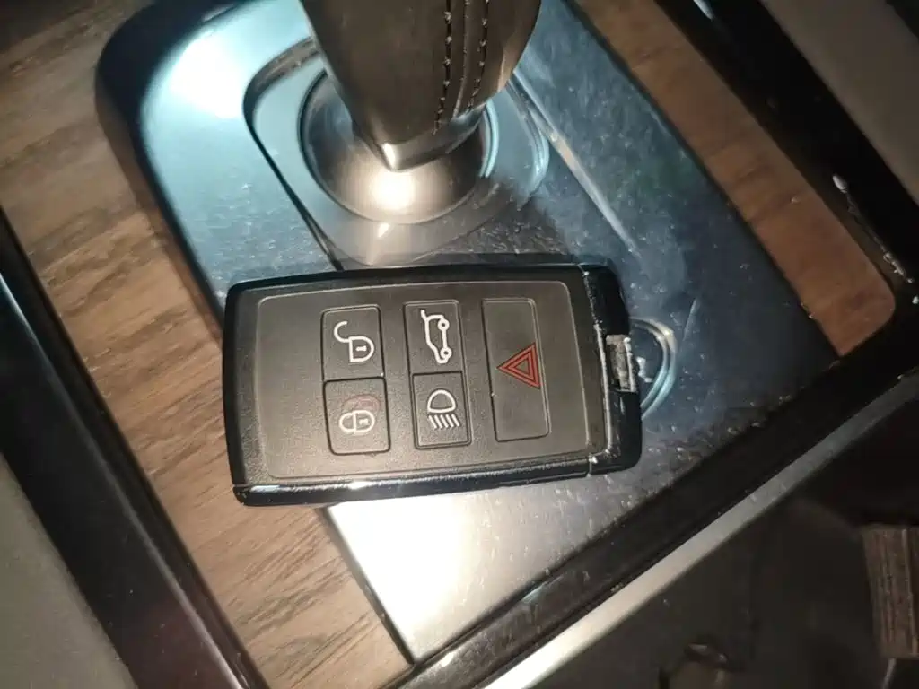 Land Rover Discovery Sport — миниатюра 9