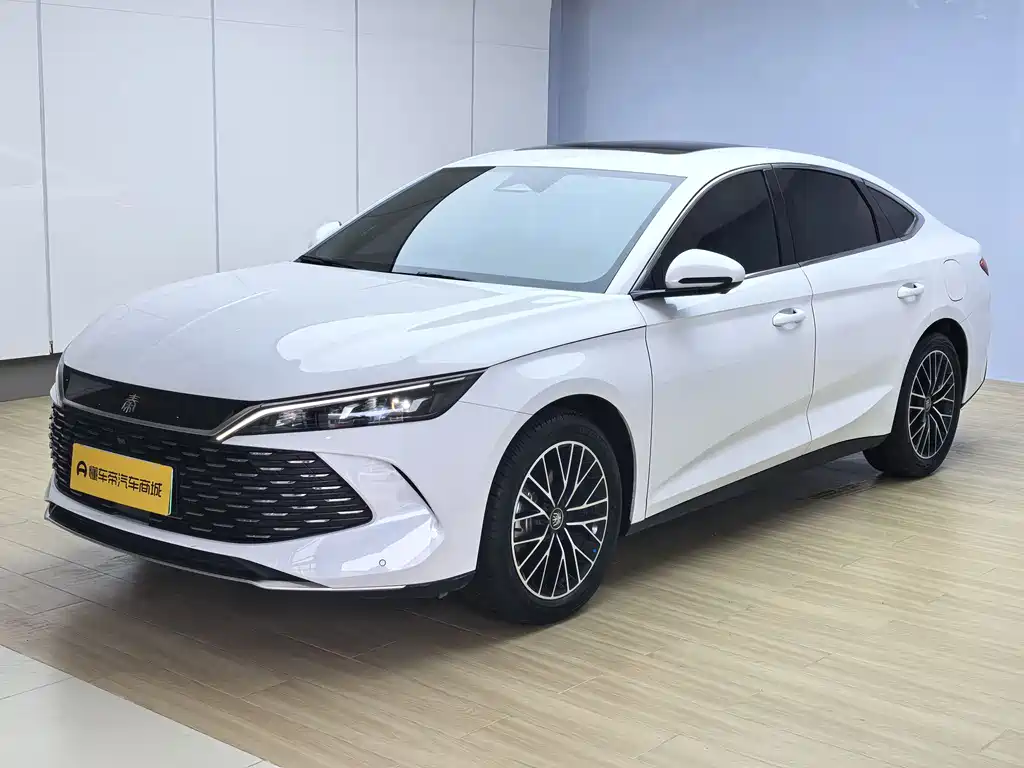 2025 BYD Qin - zdjęcie 1 z 19