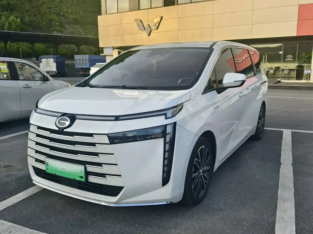 2024 GAC Trumpchi E8 - zdjęcie 1 z 9