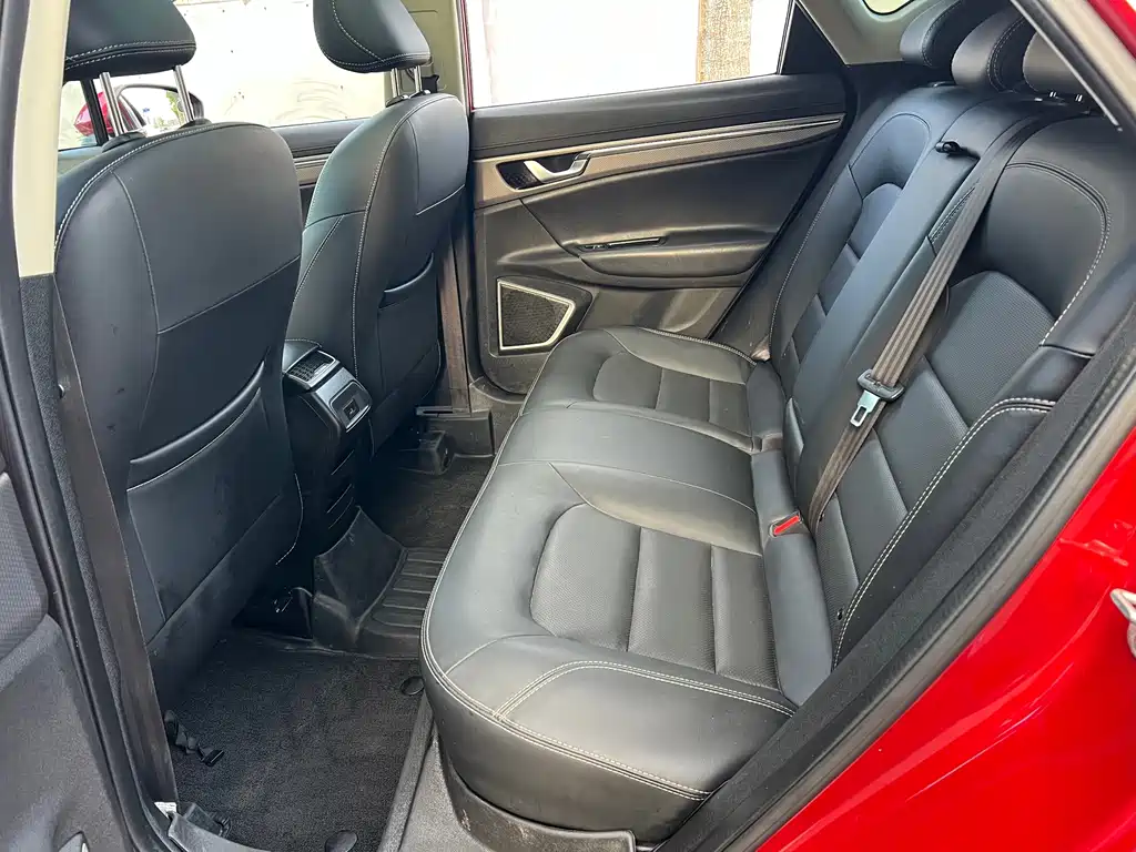 Geely Emgrand GS — миниатюра 6