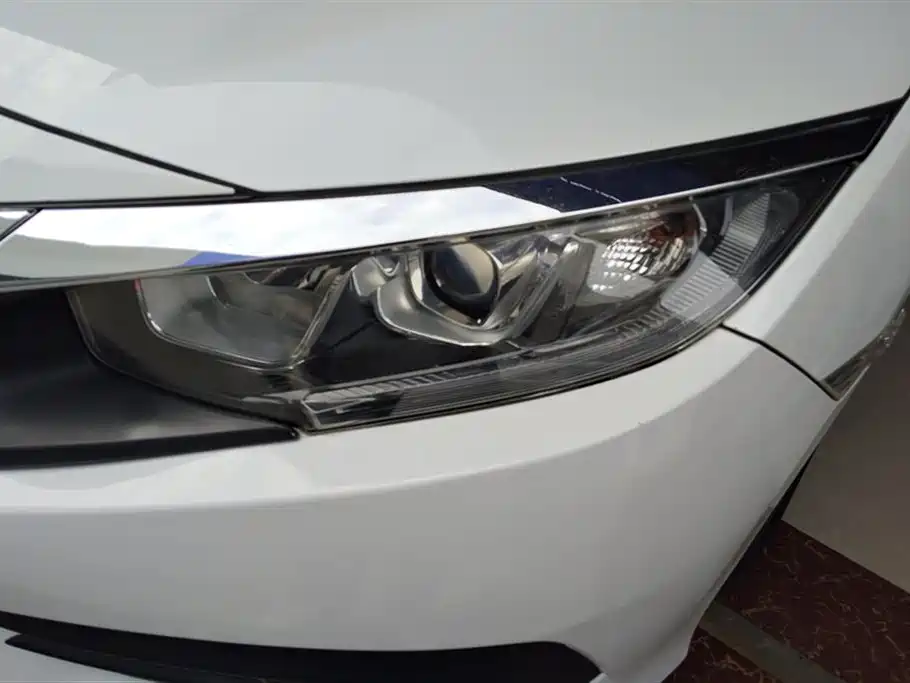 Honda Civic 2016 220TURBO CVT Luxury