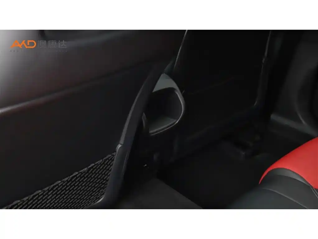 Mercedes-Benz CLA AMG — миниатюра 9