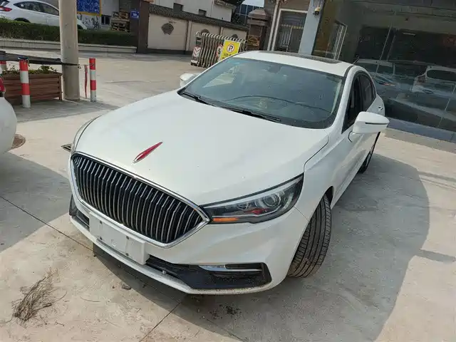 RED FLAG HONGQI H5 2018