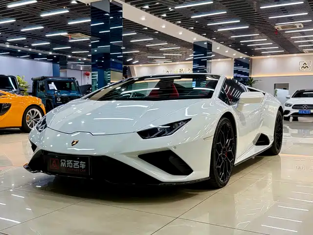 LAMBORGHINI HURACÁN
