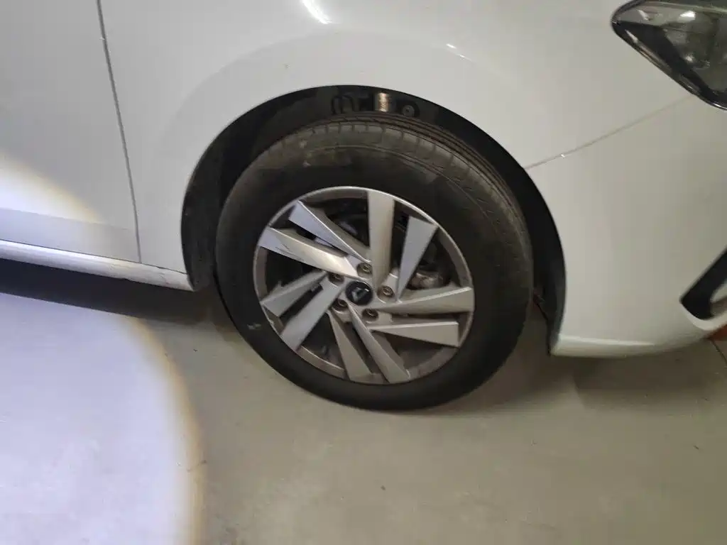 Jetta VA3 — миниатюра 8