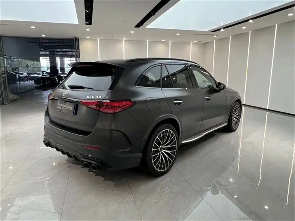 Mercedes-Benz GLC AMG — миниатюра 16