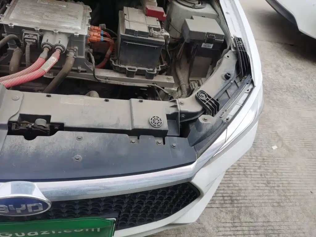 BYD e2 — миниатюра 22