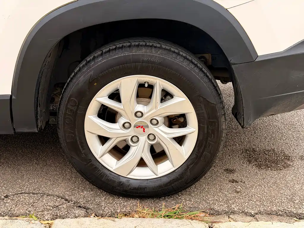 WULING WULING HONGGUANG S3