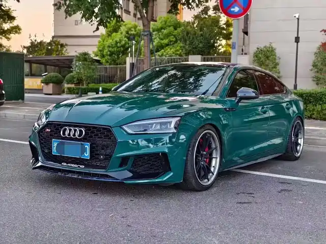 Audi A — фото 1