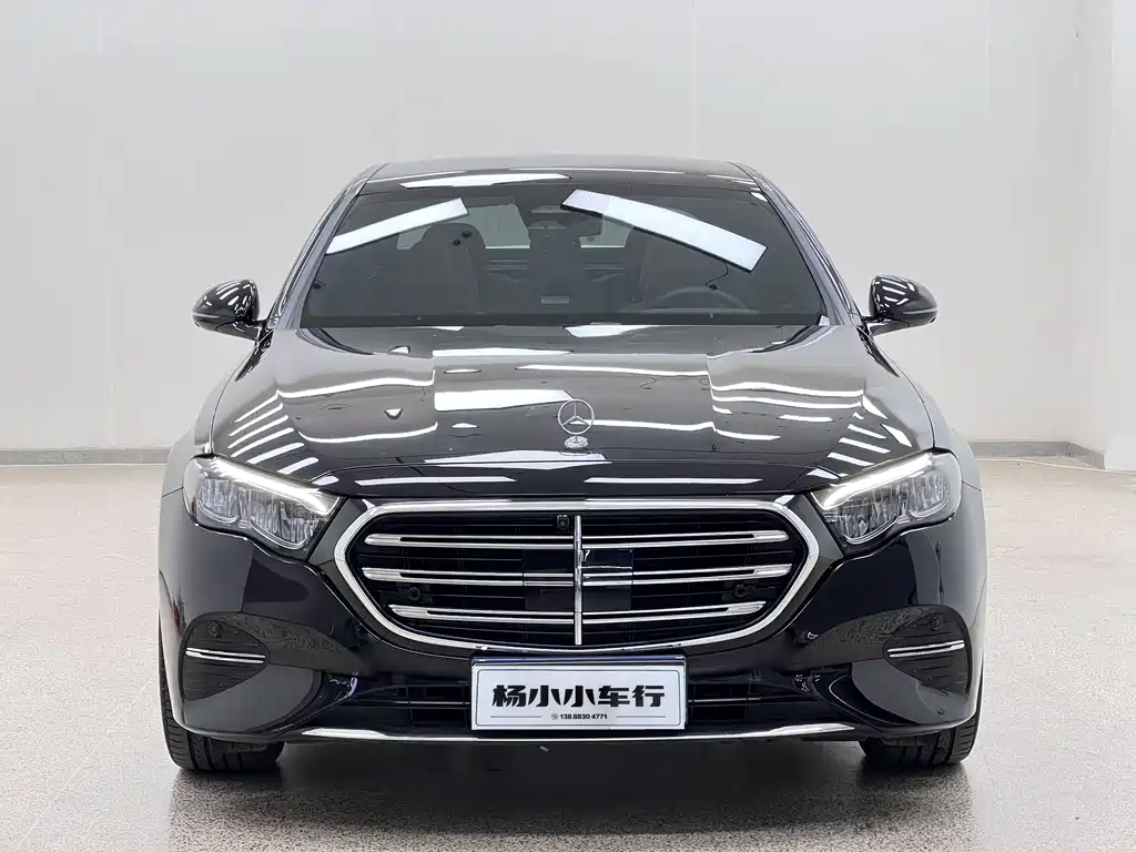 Mercedes-Benz E-Class 2025
