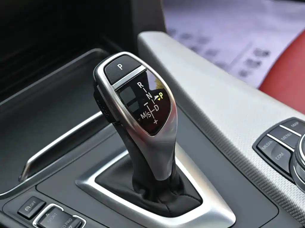 BMW 3 Series GT — миниатюра 12