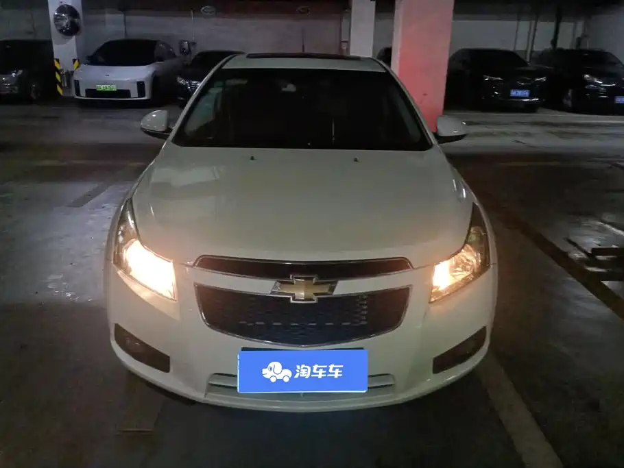 Chevrolet Cruze 2013 1.6L AT Luxury