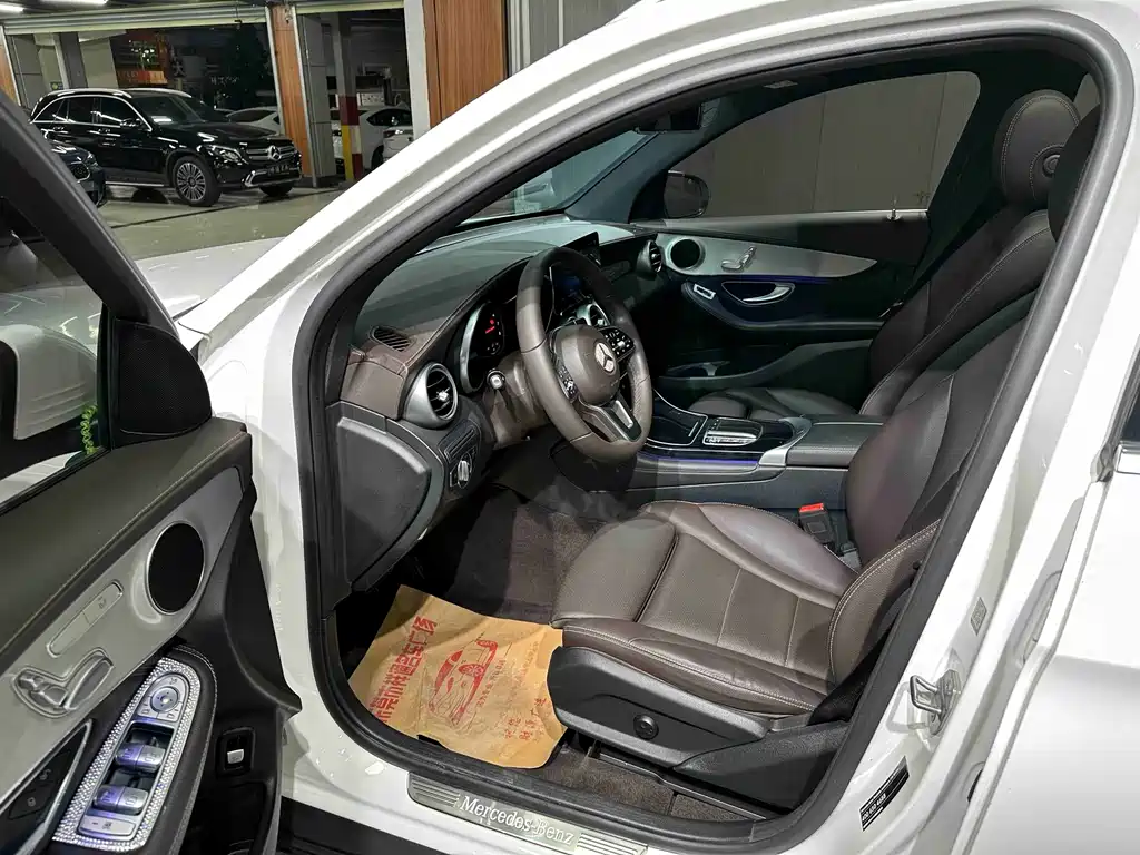 Mercedes-Benz GLC 2020 GLC 260 L 4MATIC