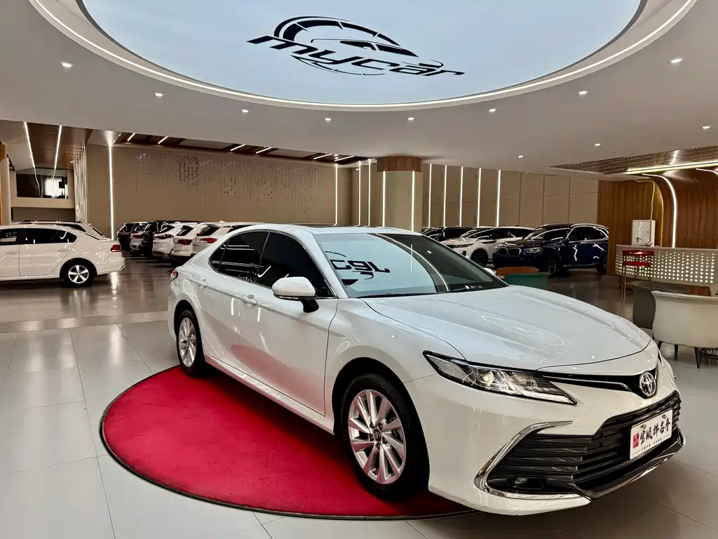 Toyota Camry 2023 2.0GVP Lead