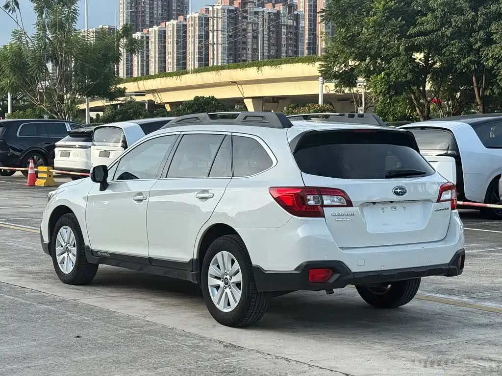 Subaru Outback — миниатюра 5