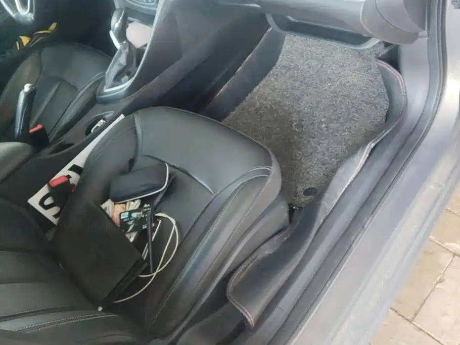 Buick Excelle — миниатюра 8