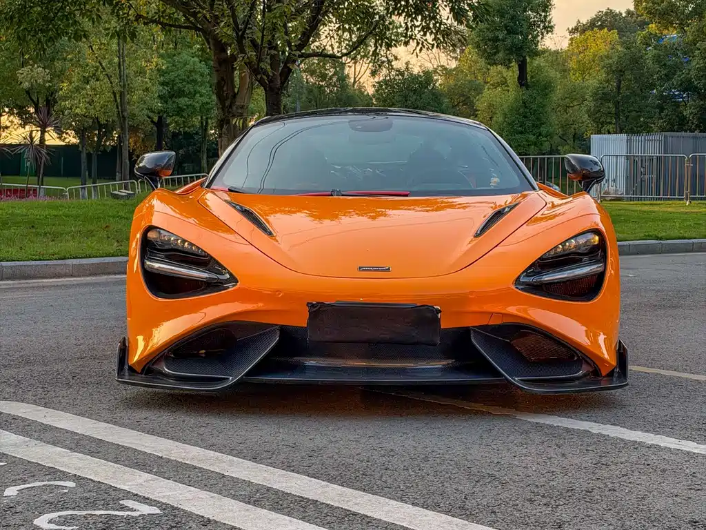 McLaren 720S — миниатюра 5