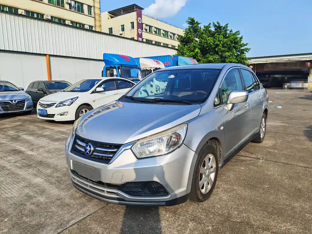 Venucia D50 2016