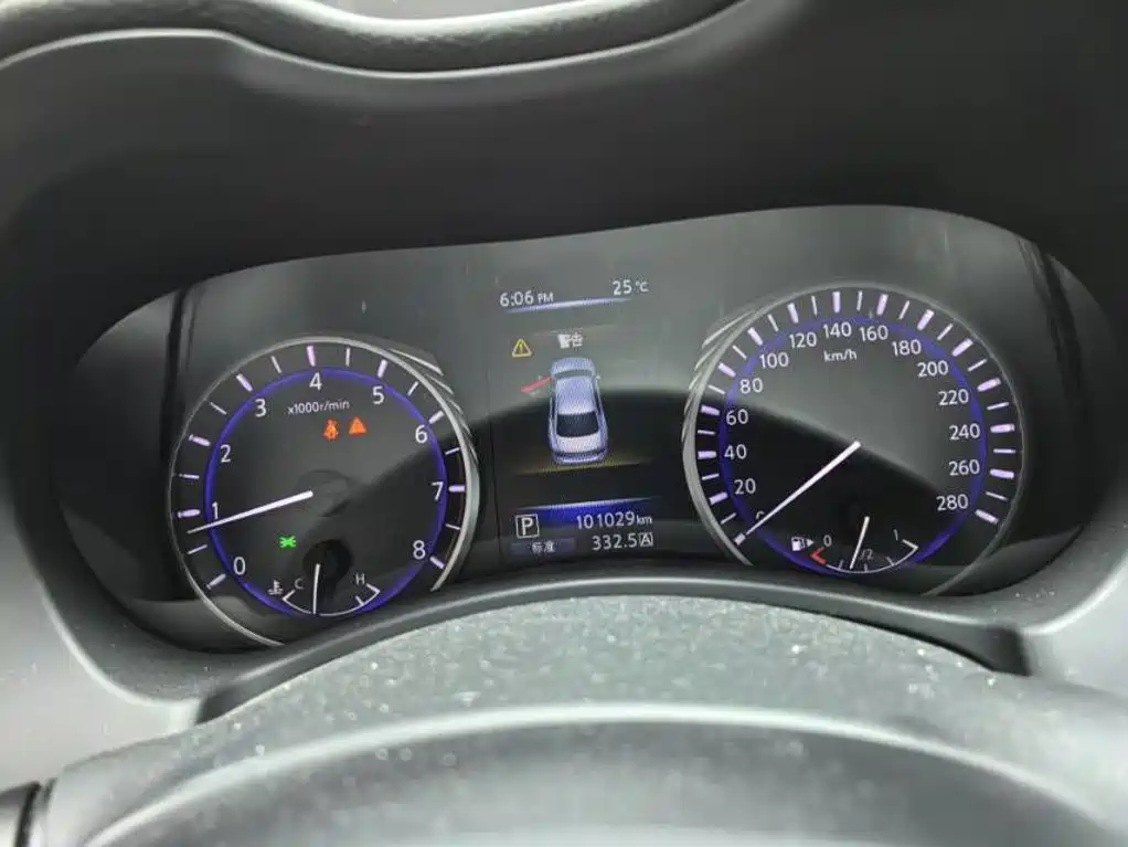 Infiniti Q50L 2015 2.0T Enjoy