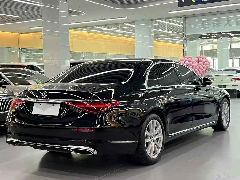 MERCEDES-BENZ S CLASS