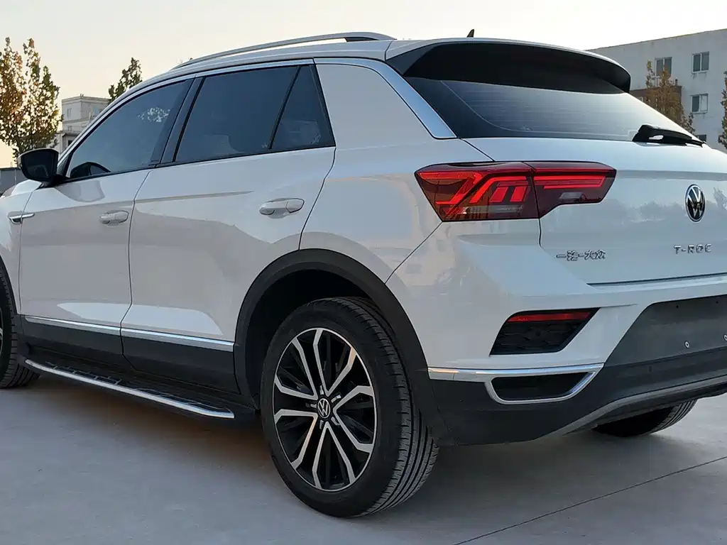 VOLKSWAGEN T ROC EXPLORING SONGS