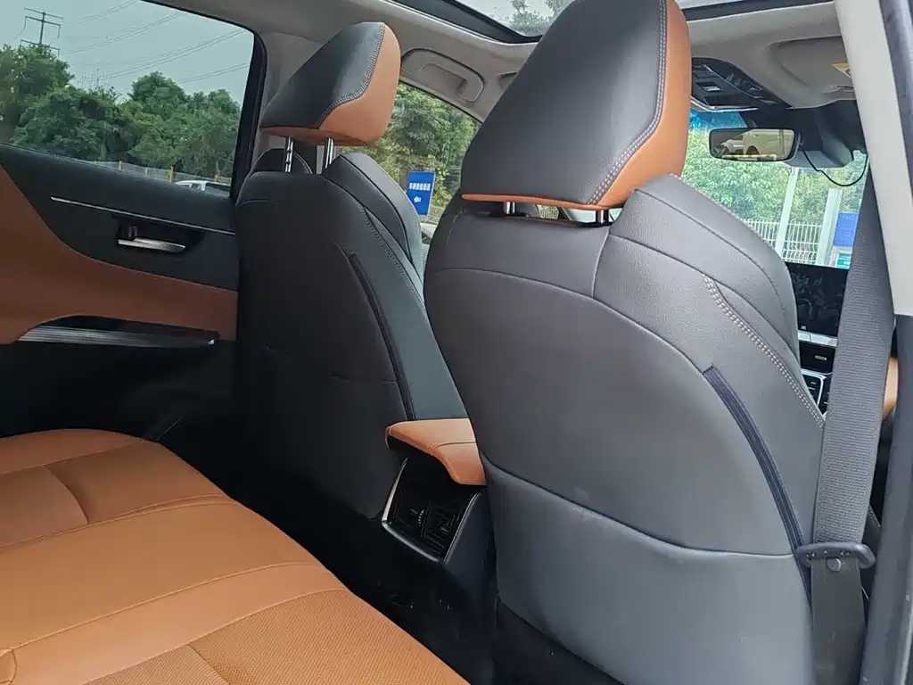 Toyota Venza — миниатюра 10