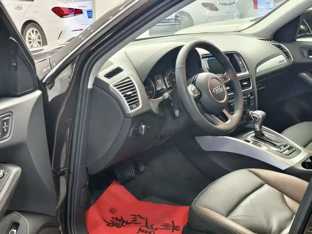 Audi Q5 2017 Plus 40 TFSI