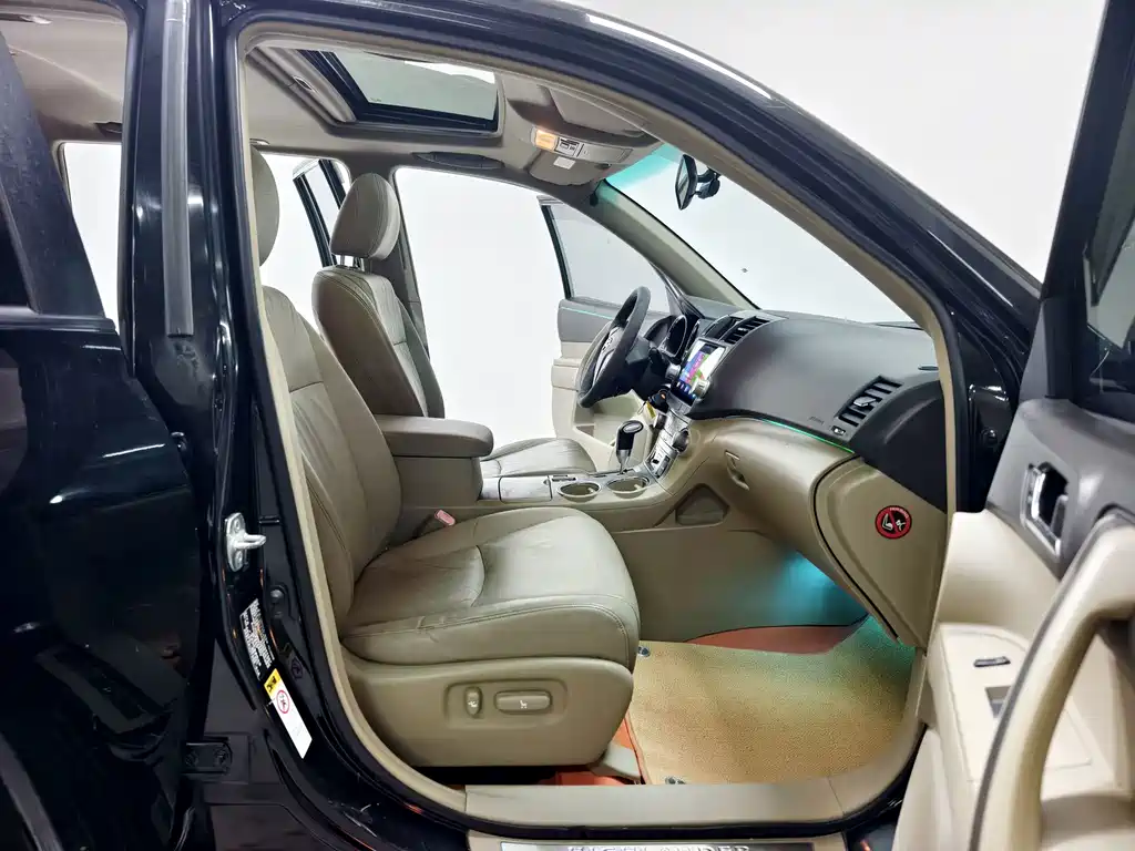 Toyota Highlander — миниатюра 14