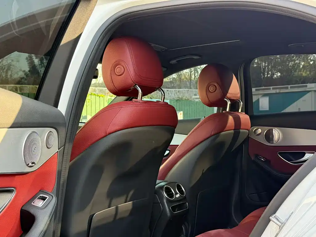 MERCEDES BENZ C CLASS