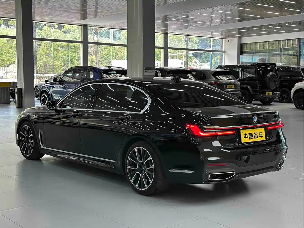 BMW 7 Series 7 2019 740Li Lead M Sport
