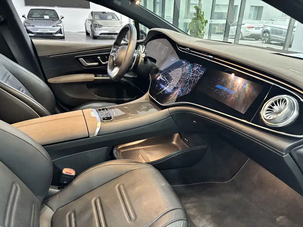 MERCEDES-BENZ EQS AMG