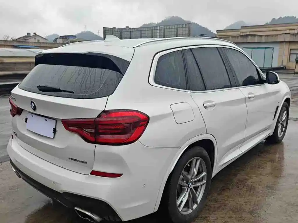 BMW X3 — миниатюра 4