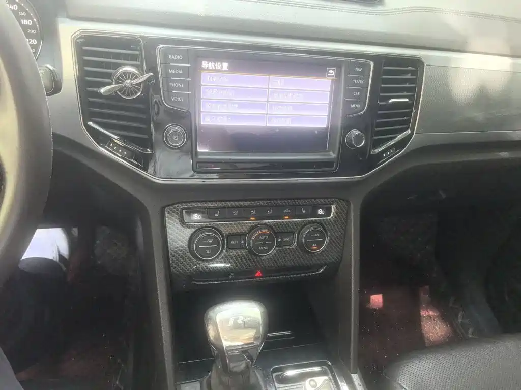 Volkswagen Teramont — миниатюра 14