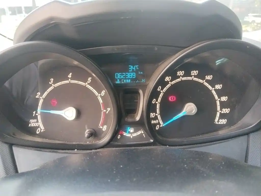 Ford Fiesta — миниатюра 12