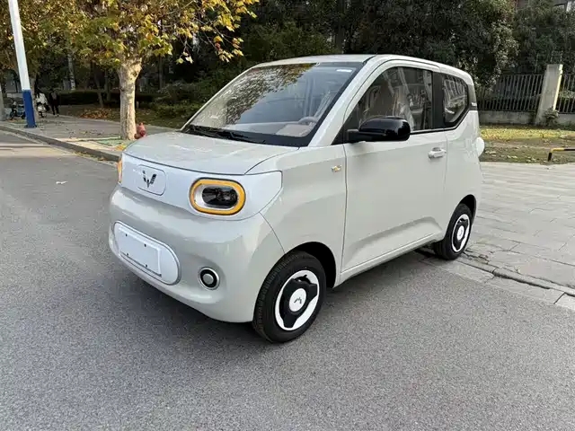 WULING AUTOMOBILE HONGGUANG MINIEV 2025