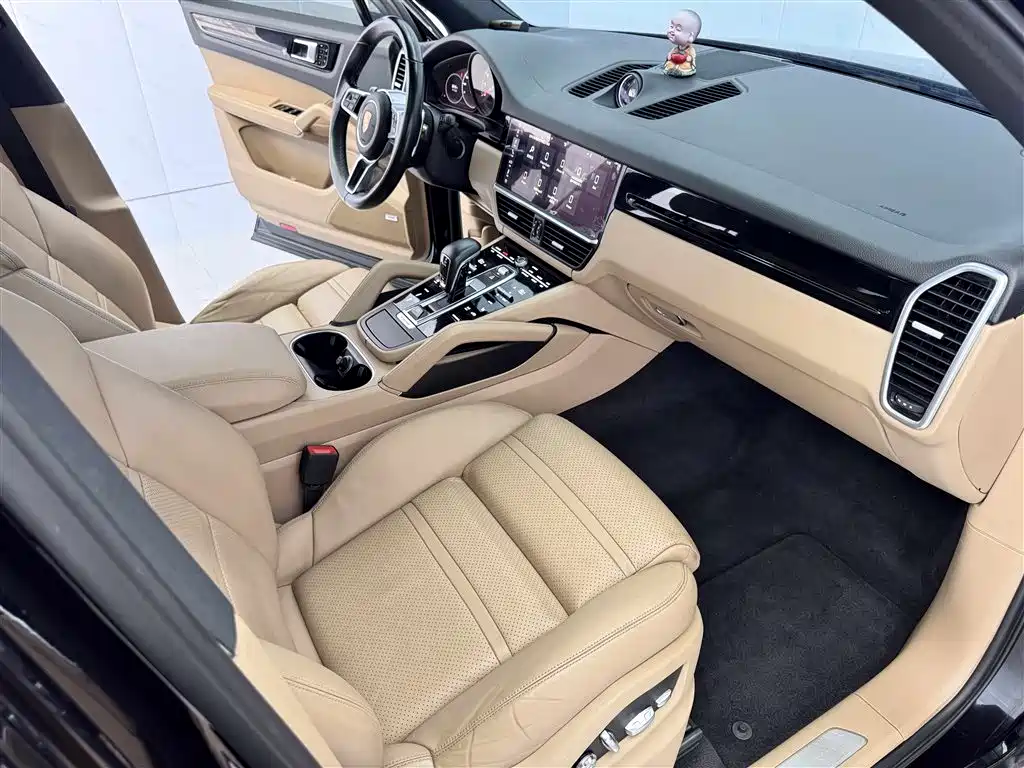 Porsche Cayenne 2019 Cayenne 3.0T