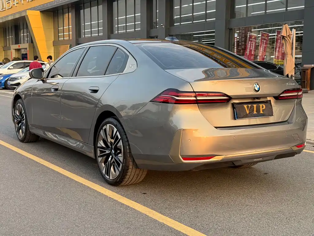 BMW 5 Series 5 2025 530Li Premium Luxury