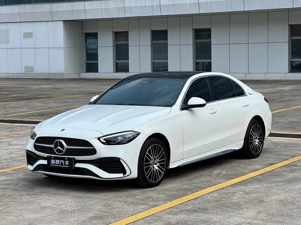 Mercedes-Benz C-Class 2023