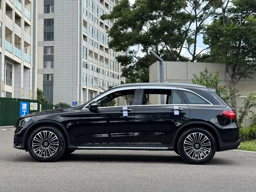 Mercedes-Benz GLC 2019 GLC 260 4MATIC